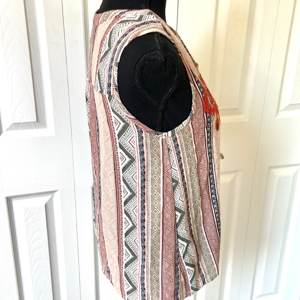 THML Embroidered Tribal Tank - Picture 7 of 11